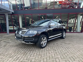 Volkswagen Touareg 3.6 V6 FSI "King Kong Crew" | Youngtimer | 1e eigenaar | Volledige historie | Limited Edition |