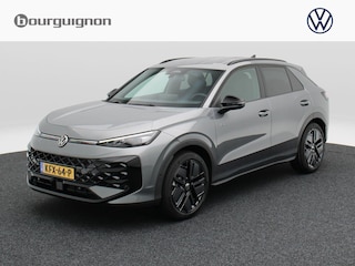 Volkswagen T-Roc 1.5 eTsi R-Line First Edition | Trekhaak | Black Style | Full LED | Stoel- & Stuurverwarming | Camera |