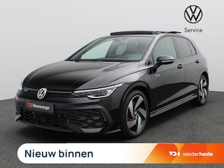 Volkswagen Golf 1.5 eHybrid GTE 272PK DSG Pano-Schuifdak, Trekhaak, 18" LM Velgen, Achteruitrijcamera, Stoel-Stuurverwarming, Head-Up Display, Keyless, Side Assist