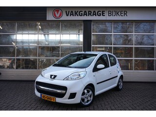 Peugeot 107 1.0-12V XS Airco met nieuwe Apk!
