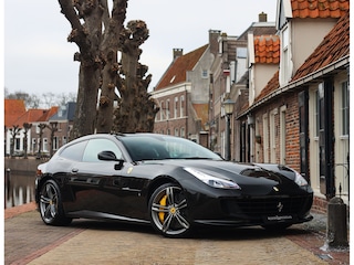 Ferrari GTC4 GTC4Lusso 6.3 V12 | Atelier - Pano - Lift