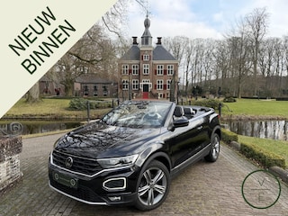 Volkswagen T-Roc 1.5 DSG Style | Leder | LED | 18 Inch | Digitaal Dashboard | Adaptive Cruise | Stuur- en Stoelverwarming
