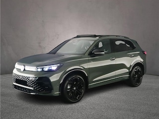Volkswagen Tiguan R-Line Edition 1.5 TSI eHybrid 272pk DSG Automaat Trekhaak, Harman Kardon audio, Panoramadak, Navigatie, Elektrische achterklep, Adaptive cruise control