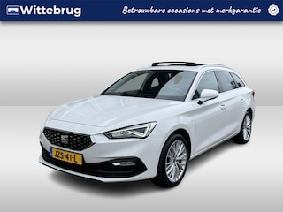 Seat Leon Sportstourer 1.4 TSI eHybrid PHEV Xcellence / AUTOMAAT/ PANO/ STUUR+STOELVERWARM./ PARK.SENSOREN/ CAMERA/ ACC/ DODEHOEK/ FULL LINK/ DIGITAL DASH/ RIJ-MODI/ NAVI/ DAB/ CLIMA/ LED/ ISOFIX/ 17'' LMV