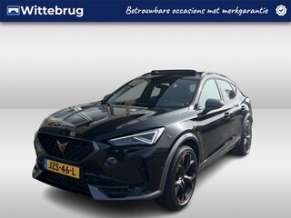 Cupra Formentor 1.4 e-Hybrid VZ Performance / AUTOMAAT/ PANO/ 245PK/ ELEK.KLEP/ STUUR+STOELVERWARM./ PARK.SENSOR.V+A/ CAMERA/ ACC/ DODEHOEK/ FULL LINK/ KEYLESS/ DIGITAL DASH/ NAVI/ DAB/ CLIMA/ RIJ-MODI/ ISOFIX/ 19'' LMV