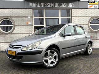 Peugeot 307 1.6-16V Gentry |Leder,Trekhk,Stoelvw,ElekPkt|