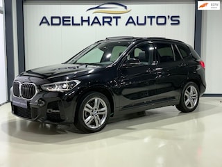 BMW X1 SDrive18i M Sport Automaat Face Lift / Panorama dak / Lederen interieur / Navigatie full map / Camera