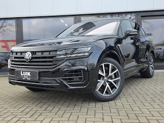 Volkswagen Touareg 3.0 TSi 4MOTION R + PANO DAK + LED + TREKHAAK + LUCHTVERING