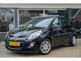 Hyundai i20 1.2i Plus ORG NL 2E EIGN | DEALER ONDERHOUDEN