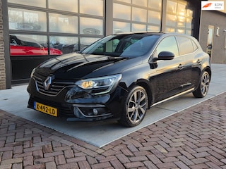 Renault Mégane 1.2 TCe Bose | Autm | Groot Navi | Led | 1/2 Leer |