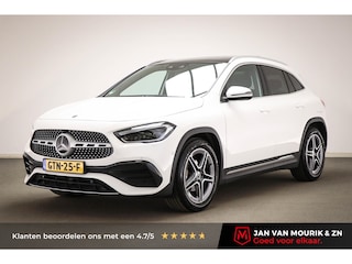 Mercedes-Benz GLA 180 AMG Line | PANORAMADAK | HALF LEDER | STOELVERWARMING | APPLE