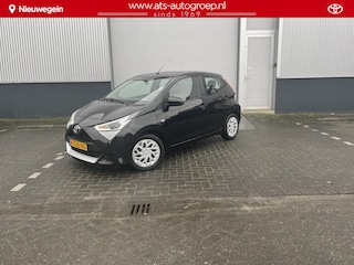 Toyota Aygo 1.0 VVT-i x-play Apple/android navigatie