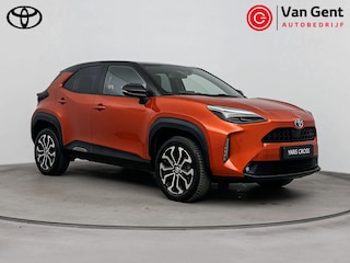 Toyota Yaris Cross 1.5 Hybrid Dynamic | Trekhaak | Dodehoek detectie | Stoel-/stuurverwarming | Navigatie | Parkeersensoren voor/achter | Apple Carplay / Android Auto | 17 inch