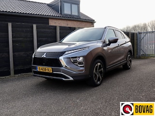 Mitsubishi Eclipse Cross 2.4 PHEV Intense+ dealer onderhouden