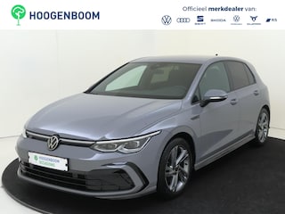 Volkswagen Golf 1.5 TSI R-Line Business | Parkeerassistent | Dodehoek detectie | Adaptieve cruise control | Navigatie | Achteruitrijcamera | CarPlay | LED Plus verlichting |