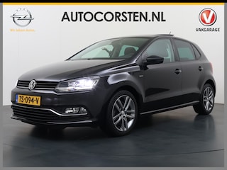 Volkswagen Polo 1.2T AUT-7 DSG 111pk Panorama-Schuif-dak PDC-a+v Highline Mirror-Link Navi ECC Elek+Verwarm-Spiegels Winterpakket (+stoelverwarmd) Cruise 16"LM+4 Seizoenbnd. Bochtverl. Centr.Vergr. Climatronic Priv.Glass Sport-Onderstel B-label Euro 6 complete auto ! Blue Motion