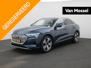 Audi E-tron 55 quattro Business edition Plus 95 kWh | Panoramadak | Apple Carplay/Android Auto | Achteruitrijcamera | Cruise Control | Stoelverwarming | Lederen Bekleding | Parkeersensoren | Lichtmetalen Velgen |