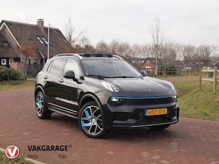 Lynk & Co 01 1.5 | Panoramadak | 360 Camera | Apple Carplay | Sfeerverlichting |