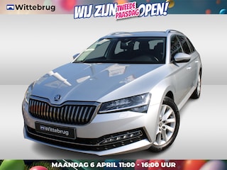 Skoda Superb Combi 1.4 TSI iV 218pk Style DSG Automaat / Navigatie / LM 17 inch / APP / LED / Elektr klep / Parkeersensoren A.