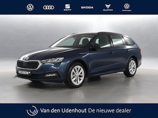 Skoda Octavia Combi 1.0 e-TSI 110pk DSG Business Edition / Navigatie / Parkeersensoren / Cruise Control