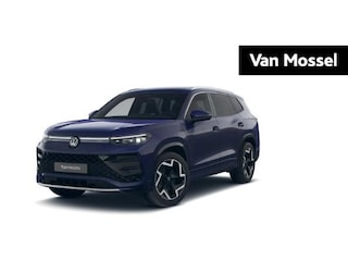 Volkswagen Tayron 1.5 eHybrid R-Line Edition 272 PK| Panoramadak | Trekhaak | Navigatie Groot Scherm | Head-Updisplay | Stoelverwarming | Stuurwielverwarming