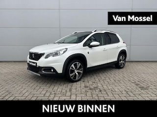 Peugeot 2008 1.2 PureTech GT-line | Trekhaak | Parkeerhulp | Navigatie | Panorama dak | Cruise Control