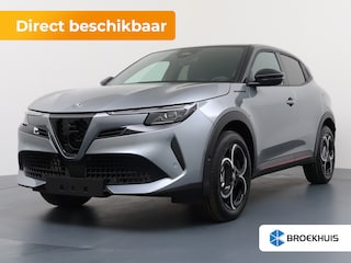 Alfa Romeo Junior 1.2 Turbo Hybrid Ibrida Speciale | Achterbank in delen neerklapbaar | Achteruitrijcamera | Airco (automatisch)