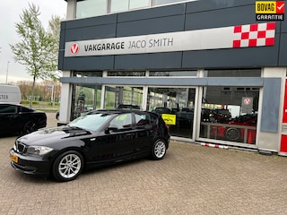 BMW 118i High Executive automaat