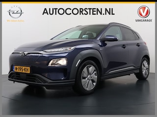 Hyundai Kona EV 64kWh 3 fase SOH-100% Warmtepomp Adaptive-Cruise Head-Up Display 1/2 Leer Krell®-Hifi Apple Carplay Android Adap.Cruise Camera Navi Pdc Ecc Fashion Keyless Privacy Glas DAB Led Blind Spot Lane Assist Origineel Nederlandse Auto € 45.000 nieuw!!