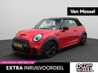 Mini Mini Cabrio 2.0 John Cooper Works | Automaat | Navigatie | Apple Carplay / Android Auto | Leder | Stoelverwarming | Camera | Adaptive Cruise Control | Climate Control | Parkeersensoren | JCW Velgen |