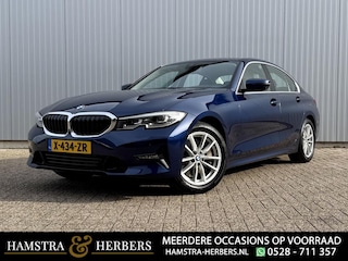 BMW 330i High Executive Edition blauw