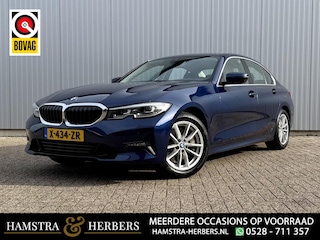 BMW 330i High Executive Edition blauw