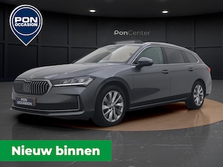 Skoda Superb Combi 1.5 TSI First Edition | Pano dak | Trekhaak | Elek Achterklep | Camera | ACC | Stoelverwarming |