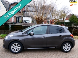 Peugeot 208 1.2i 5-deurs 112.000km. Airco Carplay Cruise Navi 2e eig.