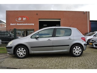 Peugeot 307 1.6-16V Navtech airco nieuwe apk inruil mogelijk nap
