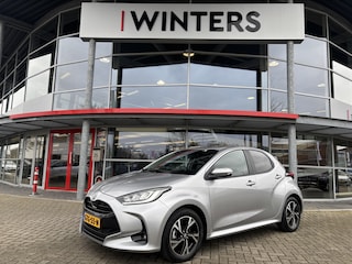 Toyota Yaris 1.5 Hybrid 115 First Edition | Adaptieve Cruise Control | Camera  | Climate Control | Keyless |