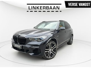 BMW X5 xDrive45e High Executive | M Sport | Pano | Laser | H&K | SOH 95% | Trekhaak | 22 inch | NL Auto |