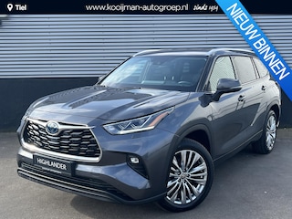 Toyota Highlander AWD 2.5 Hybrid Executive 7 persoons Trekhaak - trekgewicht 2.000kg geremd, AppleCarplay/AndroidAuto, BlindSpot, Parkeerhulp camera incl parkeersensoren, BTW-auto