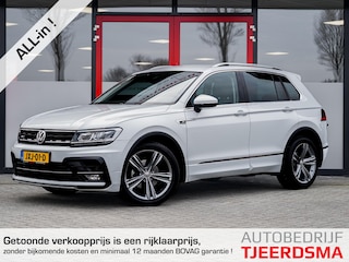 Volkswagen Tiguan 1.5 TSI R-Line | Trekhaak | LED Koplampen | Adaptieve Cruise Control | Parkeersensoren | Climate Control | Apple Carplay | Android Auto | Privacy Glas | Keyless Entry & GO | Flippers | Variabele Stuuroverbrenging | 19'' Lichtmetalen Velgen |