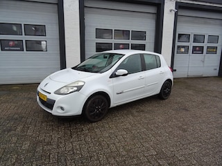 Renault Clio 1.2 16V 79 pk 5D Collection