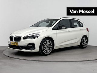 BMW 2-serie Tourer 218i Corporate Lease High Executive 140Pk | Navigatie | Parkeersensoren Voor & Achter | Achteruitrijcamera | Schuif-Kanteldak | Lederen Bekleding | Climate Control | Trekhaak | Stoelverwarming |