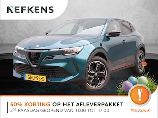 Alfa Romeo Junior Elettrica Speciale 54 kWh 156pk | Navigatie | Stoelverwarming | Camera | Dodehoekbewaking