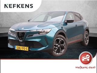 Alfa Romeo Junior Elettrica Speciale 54 kWh 156pk | Navigatie | Stoelverwarming | Camera | Dodehoekbewaking