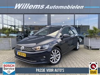 Volkswagen Golf Sportsvan 1.2 TSI Highline Stoelverwarming , Navigatie