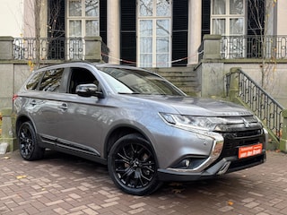 Mitsubishi Outlander 2.0 4WD Intense+ Black Line Automaat Navi Xenon Leder 1E-Eigenaar Camera Stoelverwarming