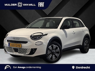 Fiat 600 Urban 1.2 Hybrid 145pk e-DCS6 | 8 JAAR GARANTIE! | APPLE CARPLAY / ANDROID AUTO | CLIMA | PARKEERSENSOREN | ISOFIX |