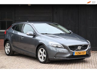 Volvo V40 1.6 D2 Kinetic Navigatie/Parkeersensor/Lmv