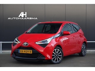 Toyota Aygo 1.0 VVT-i x-play 5-Drs Achteruitrijcamera CarPlay 15-Inch LMV NL-Auto!