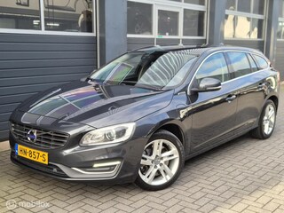 Volvo V60 2.4 D6 Twin Engine AWD Plug-in Hybrid | NAVI | STOEL.V | PDC | XENON | LEDER |