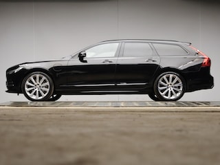 Volvo V90 2.0 T8 AWD Inscription Sport (PANORAMADAK,APPLE CARPLAY,NAVI,CAMERA,STOEL/STUURVERWARMING,ADAPTIVE CRUISE,GETINT,LED)